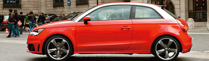 Три модели Audi сравнили в дрэг-рейсинге